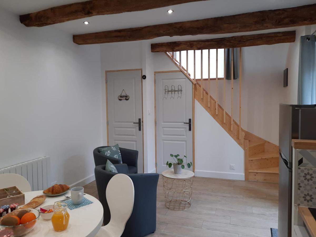A La Memoire De Merlin & Spa Saint-Malon-sur-Mel Extérieur photo
